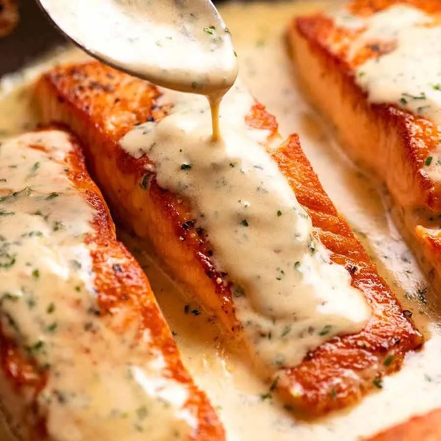 Salmon dill lemon sauce baked creamy recipes healthy easy ingredients dishes simple tasty grilled steak creme lecremedelacrumb minute incredible meal