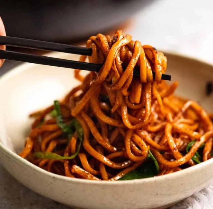 Asian noodle sauce recipes