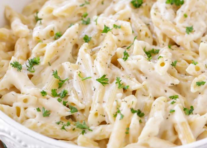 Pasta sauce white recipe recipes creamy cheesy authentic